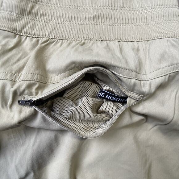 North Face Shorts Women Sz L Brown Tan Pockets Drawstring Waist - Picture 7 of 12